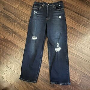 Levi’s ribcage ankle straight jeans 27